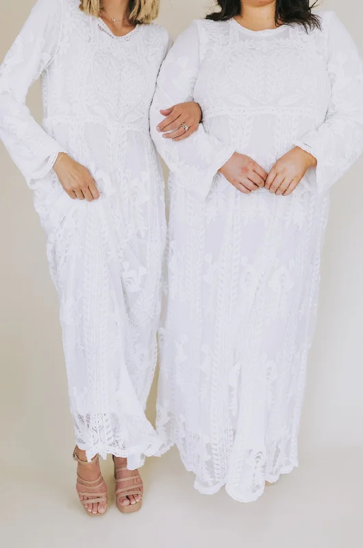 Super Deal flowy maxi dressThe White: Edith
