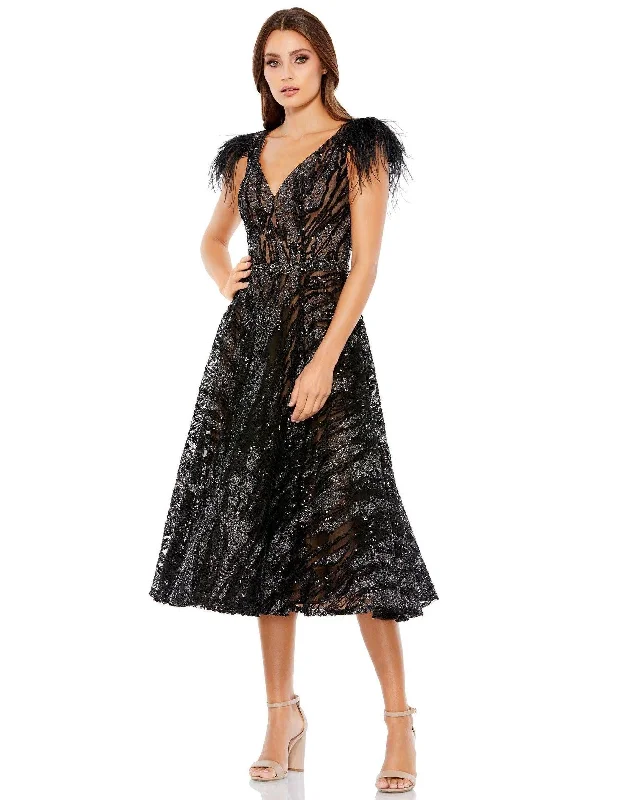 Value Deals velvet dressMac Duggal 79339 Mother of the Bride Short Dress