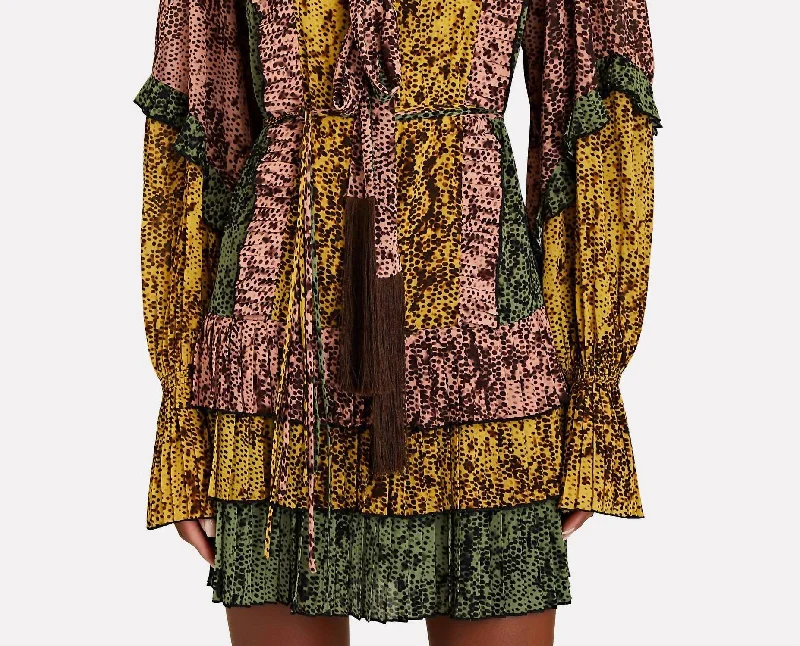 Price Fest minimalistic dressAmbar Dress In Multi