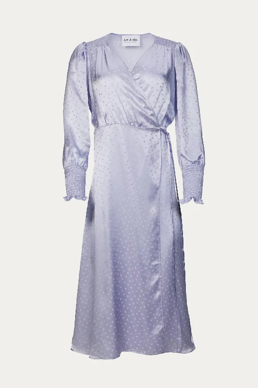 Act Now elegant shift dressKate Dress In Lavender
