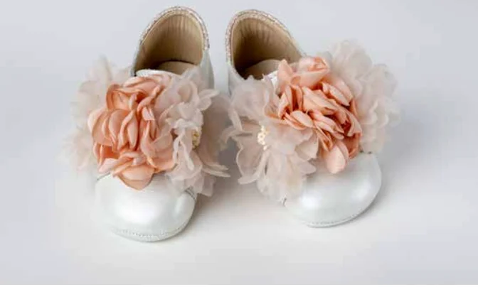 Deal Mania luxury dressEver Kid Flower Bootie