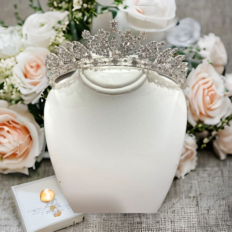 Super Sale trendy wrap dressBrillant Tiara and Veil