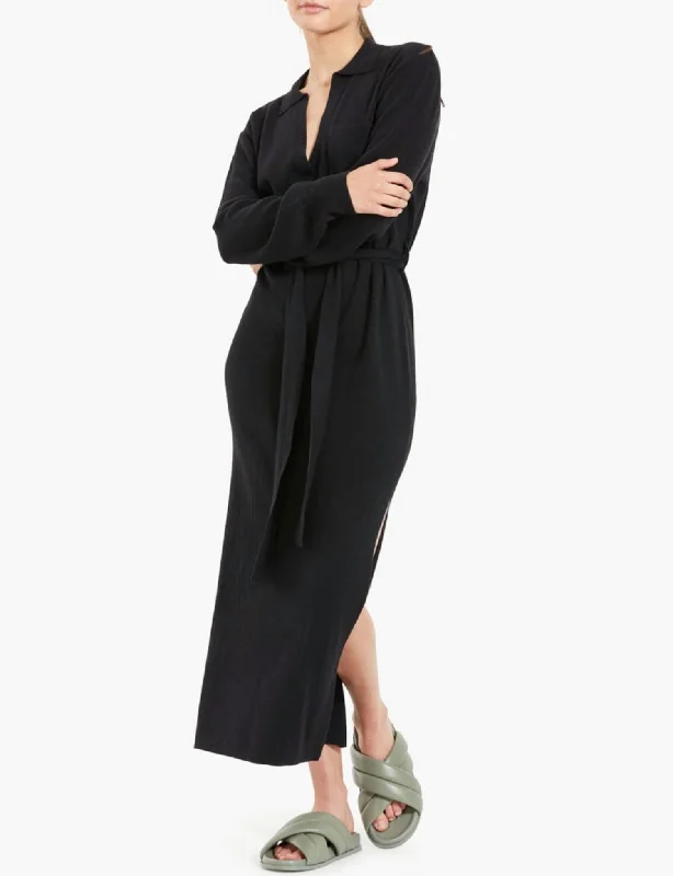 Take Advantage floral midi dressLiam Knit Polo Midi Dress In Black