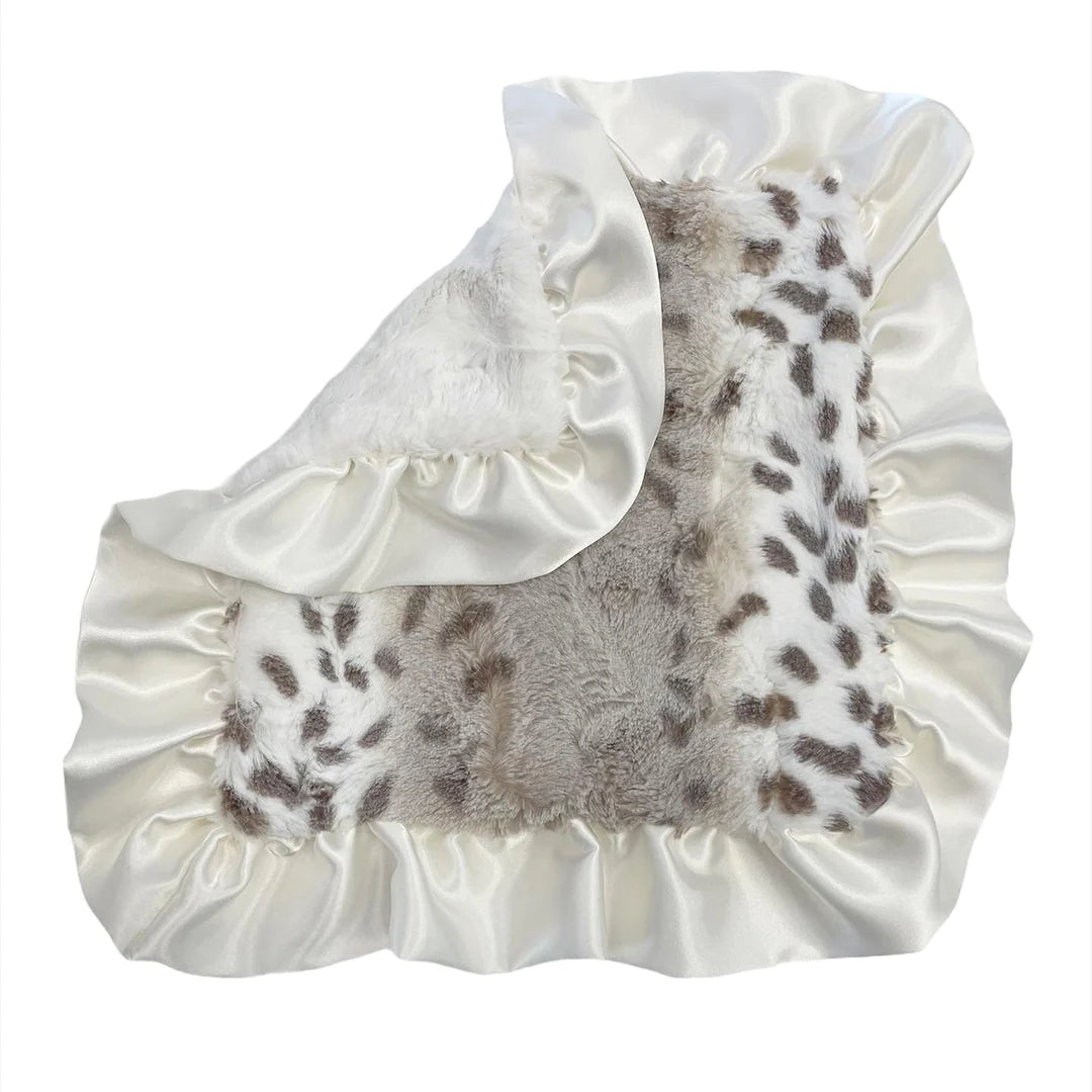 Massive Deals casual shift dressSnowcat Ivory Lovie