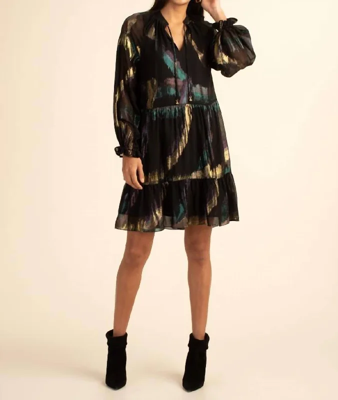 Deal of the Day minimalistic dressRhapsodic Dress In Black