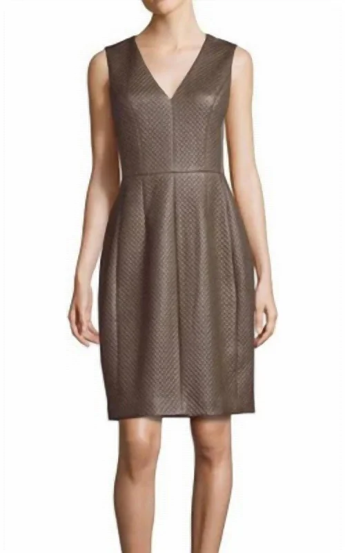 Exclusive Savings trendy dressLivie Quilted Dress In Grey Dusk
