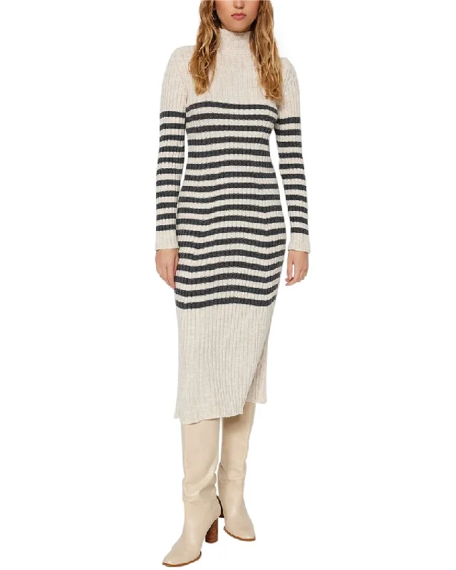 Deep Discounts puff sleeve dressTrendyol Dress