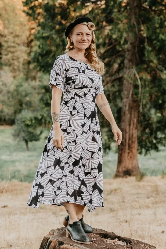 Act Fast lace-up dressBella Dress in Bow Tie Challis