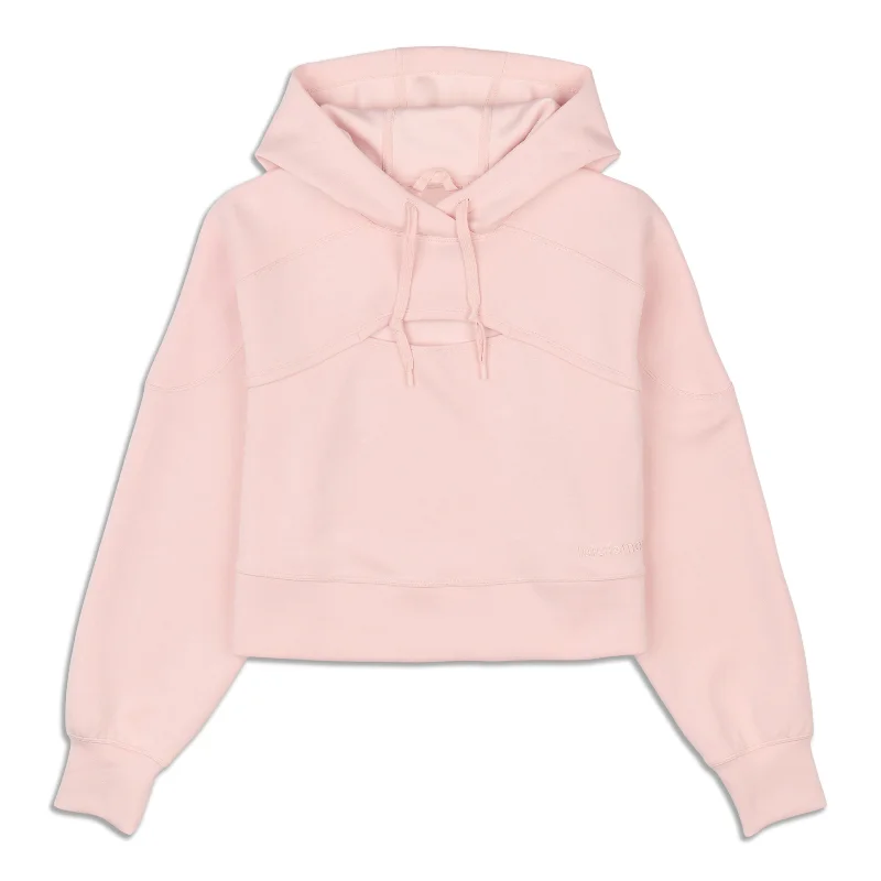 Unbeatable Prices Get Centred Crop Hoodie