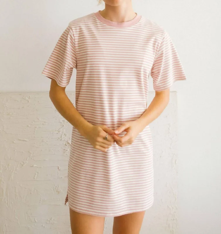 Savings Bonanza mini dressT-Shirt Dress In Pink Multi
