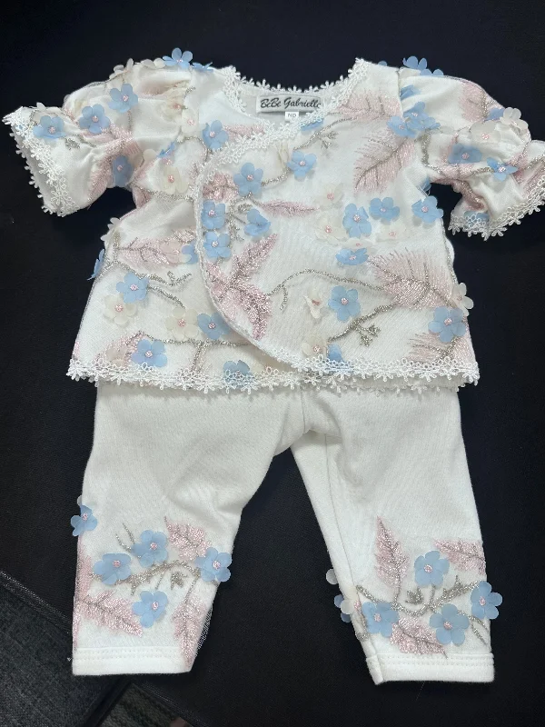 Weekend Deal off-shoulder dressLayette Floral Pant Set