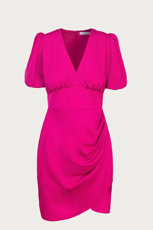 Exclusive Preview casual midi dressNanda Mini Dress In Fuchsia