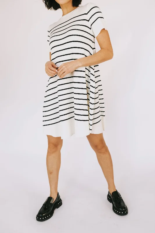 Act Fast summer floral dressFor A While Dress
