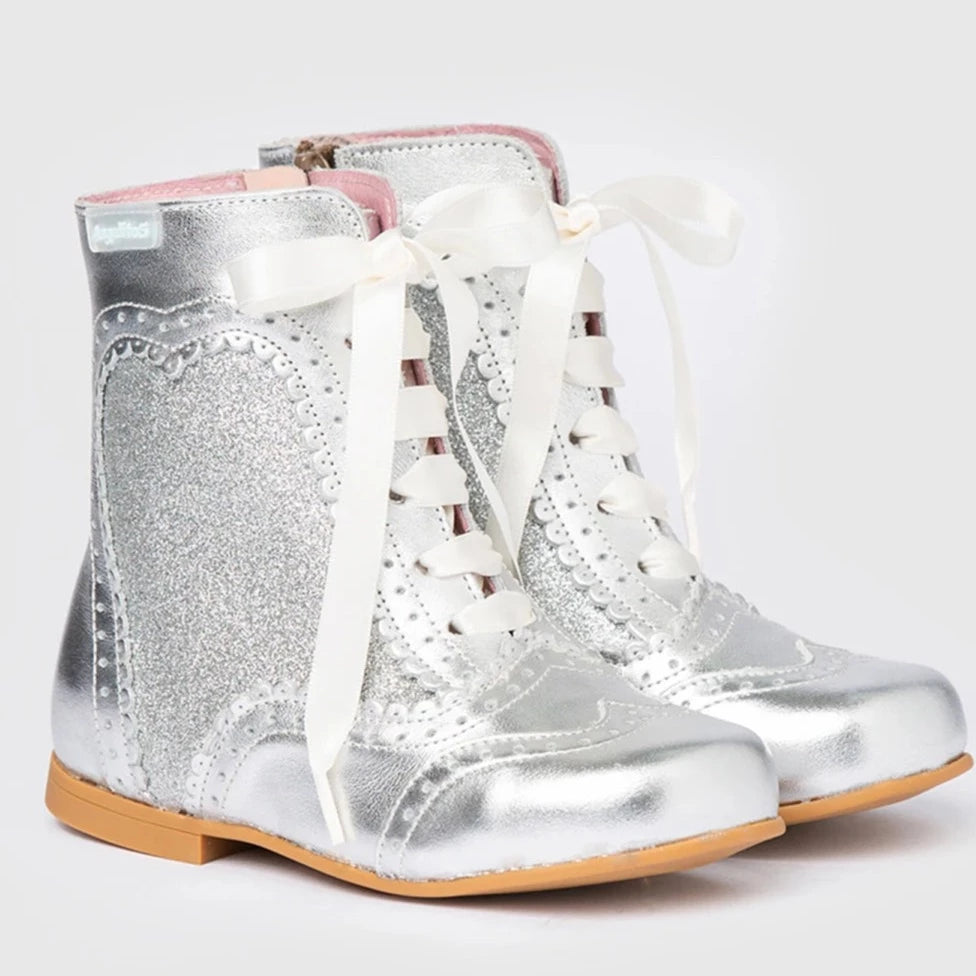 Closeout stylish dressSilver Glitter Boot