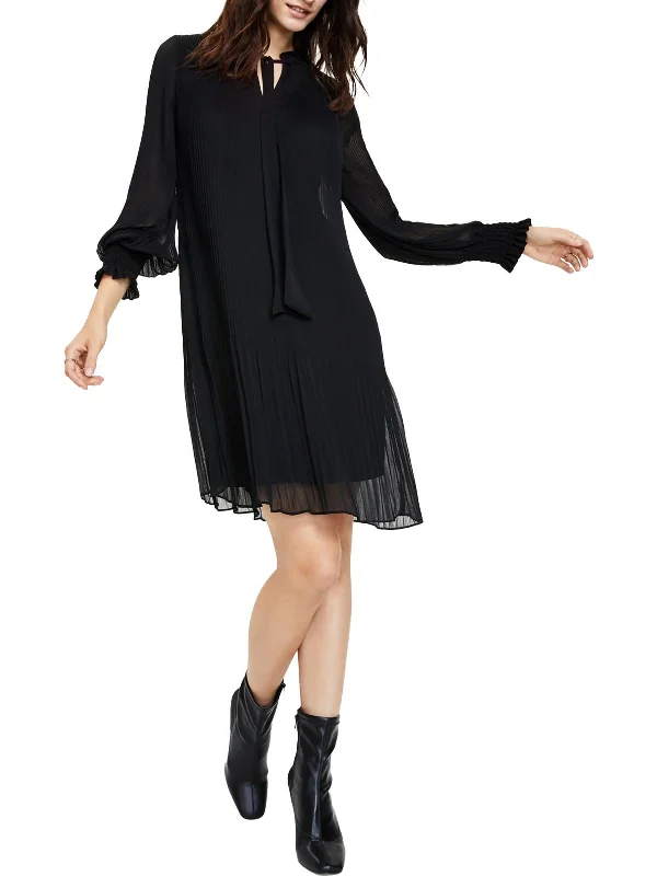 Special Price trendy bodycon dressWomens Pleated Knee Shift Dress